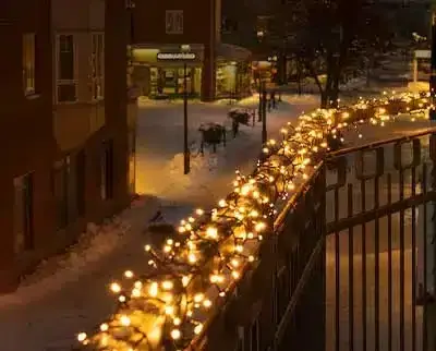 Cluster Christmas lights for indoor and outdoor use
