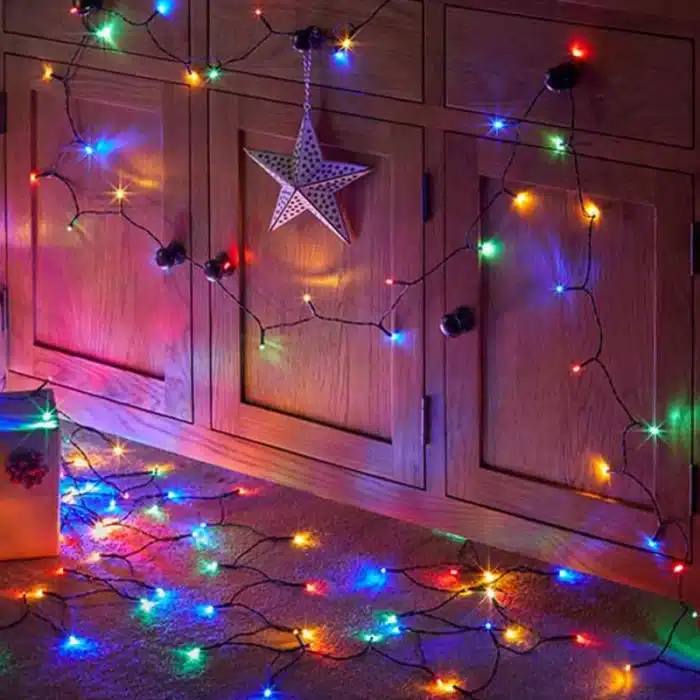 100 LED multicolour battery operated outdoor Christmas lights indoor display