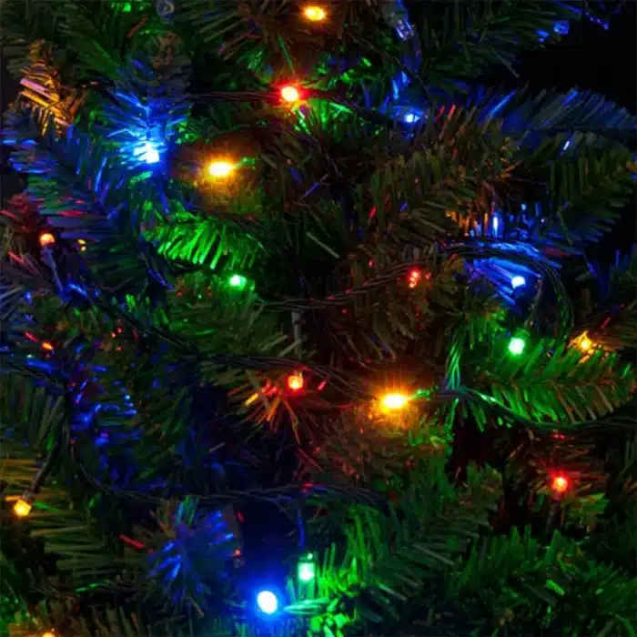 100 LED multicolour battery operated outdoor Christmas lights tree display